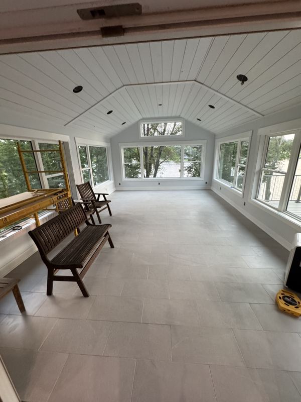 Vaulted Sunroom & Benches